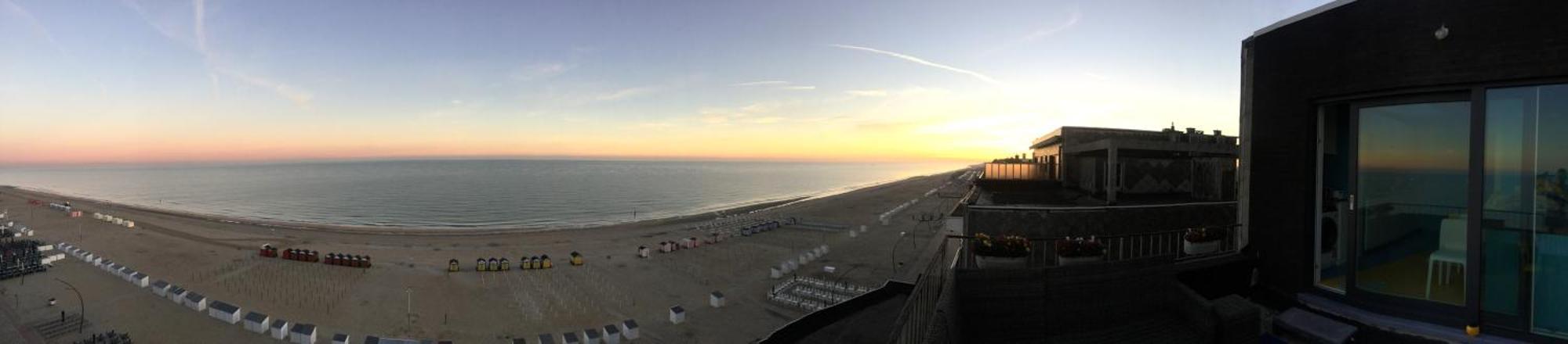 Appartamento Zeedijk44 - Frontal Sea View Penthouse De Panne Esterno foto